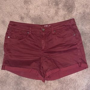 Universal Thread Burgundy Shorts, Size 16
